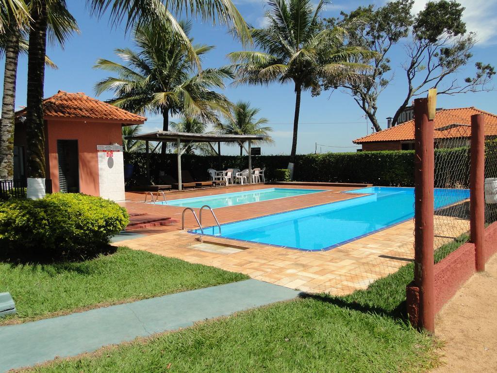 Hotel Pousada Vale Do Sol Em Pompéia Kültér fotó