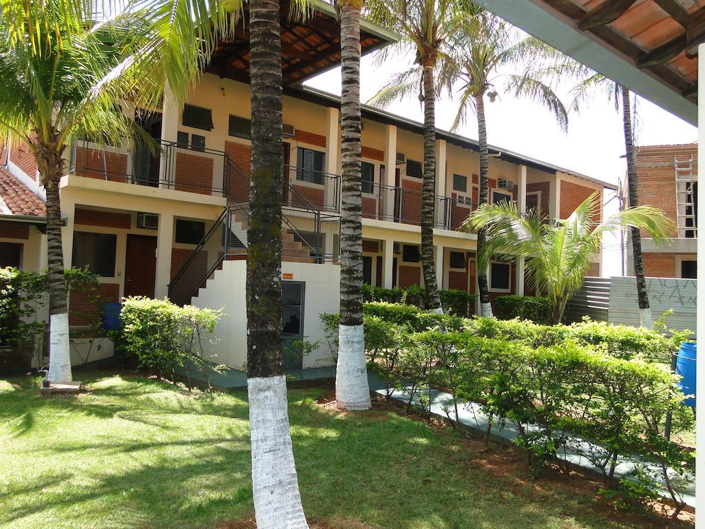 Hotel Pousada Vale Do Sol Em Pompéia Kültér fotó