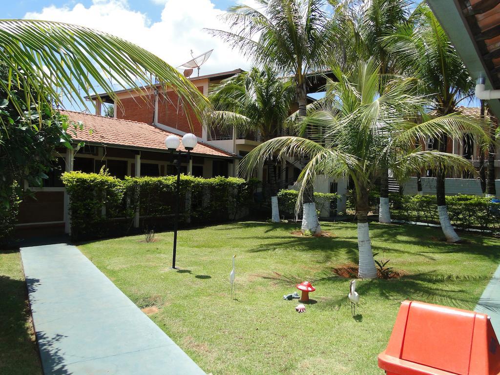 Hotel Pousada Vale Do Sol Em Pompéia Kültér fotó